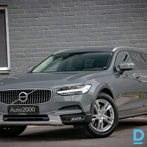 Pārdod Volvo V90 Cross Country 2.0D4, 2017