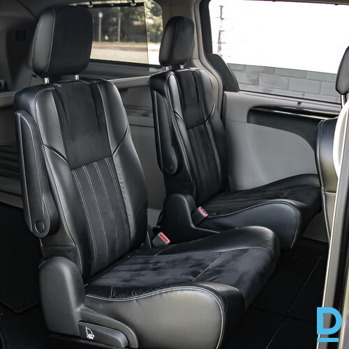 Pārdod Lancia Voyager 2.8 Crd, 2013