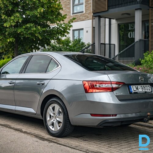 Pārdod Skoda Superb 1.6d, 2015