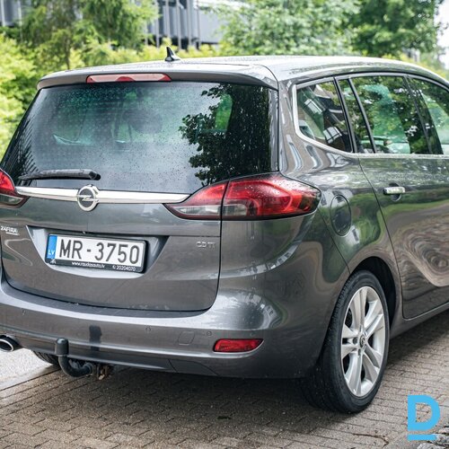 Pārdod Opel Zafira 2.0d, 2012