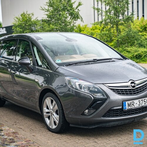Pārdod Opel Zafira 2.0d, 2012