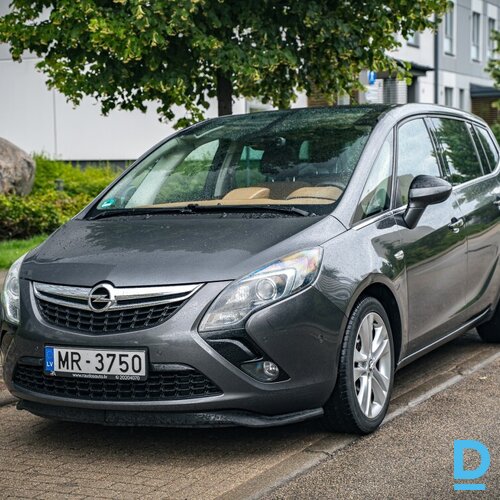 Pārdod Opel Zafira 2.0d, 2012