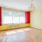 Pārdošanā saulains vienistabas dzīvoklis ar ērtu plānojumu teicamā lokācijā.Dzīv