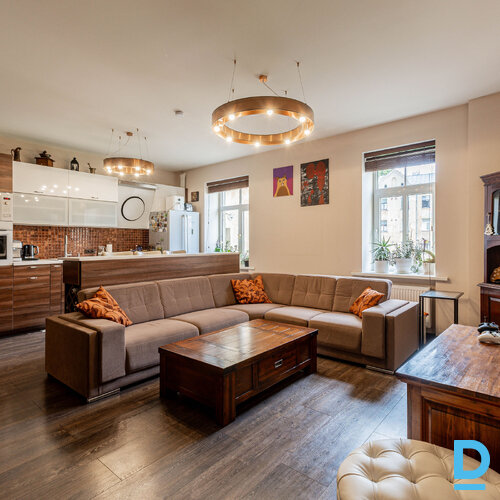 Pārdod dzīvokli Valguma iela 25