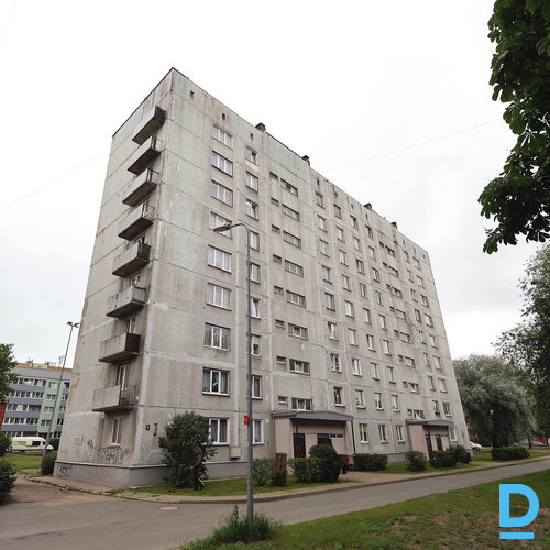 Pārdod dzīvokli Sakņu iela 5