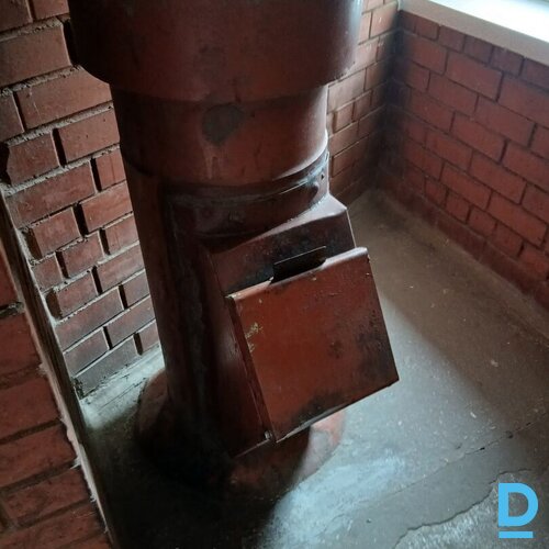 Pārdod dzīvokli Rūpniecības iela 15, 81.1m², 3 ist.