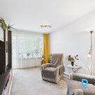 Продается светлая, просторная и частично меблированная 2-комнатная квартира в оч