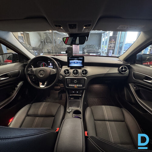 Pārdod Mercedes-Benz GLA200, 2019