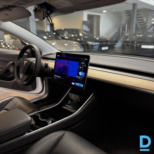 Pārdod Tesla Model 3 Standard Range Plus Rwd, 2019
