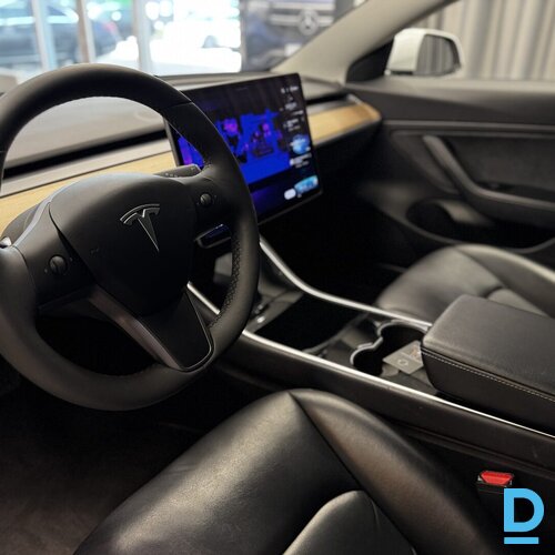 Pārdod Tesla Model 3 Standard Range Plus Rwd, 2019