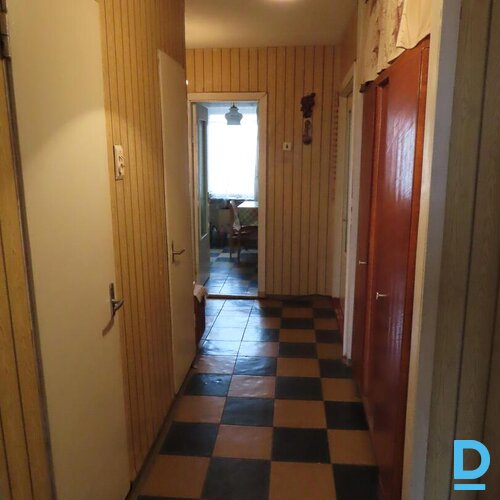 Pārdod dzīvokli Raiņa iela 6, Krāslava, 70m², 3 ist. Pārdod dzīvokli Raiņa iela 6, Krāslava, 70m², 3 ist.