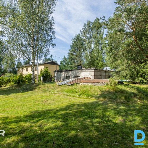 Pārdošanā 1226 m² zemes gabals privātai apbūvei Baložos.Zeme atrodas savrupmāju 