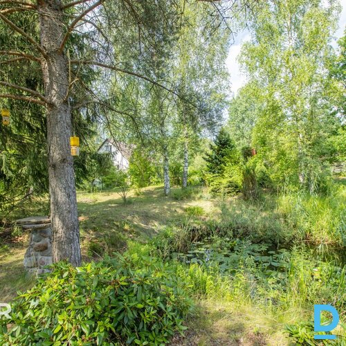 Pārdošanā 1226 m² zemes gabals privātai apbūvei Baložos.Zeme atrodas savrupmāju 