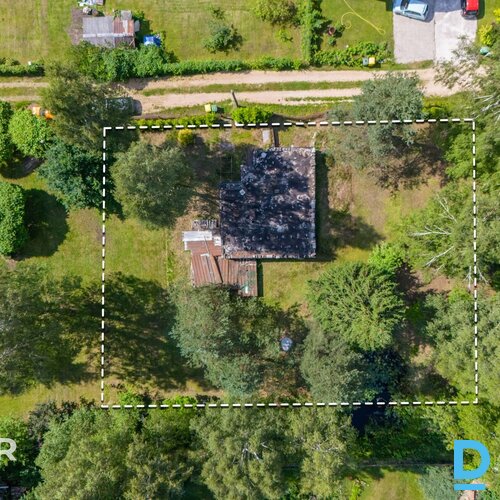 Pārdošanā 1226 m² zemes gabals privātai apbūvei Baložos.Zeme atrodas savrupmāju 