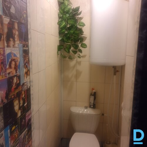 Pārdod dzīvokli Liepaja, Ugales 8, 51.3m², 2 ist.