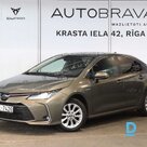Продаётся Toyota Corolla Hybrid 1.8, 2021 г.