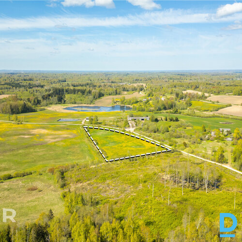 Pārdošanā 1.64 ha zemes gabals 9 minūšu braucienā no Cesvaines.Īpašums atrodas L Pārdošanā 1.64 ha zemes gabals 9 minūšu braucienā no Cesvaines.Īpašums atrodas L