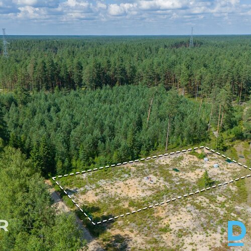 Pārdošanā 2000 m² zemes gabals privātai apbūvei klusā vietā netālu no Garkalnes.
