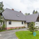 Pārdošanā divstāvu privātmāja ar ainavisku un plašu teritoriju Baldones Centrā. 