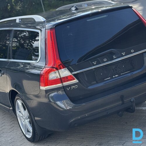 Pārdod Volvo V70 Facelift 2.0D4, 2014