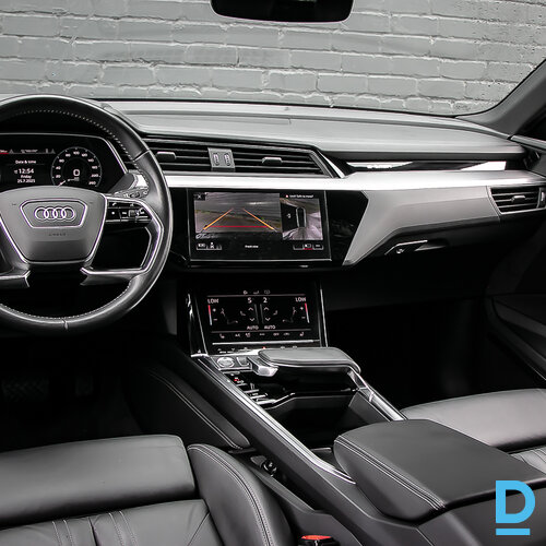 Pārdod Audi e-tron Exclusive 55 Quattro, 2020
