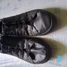 Продают Adidas Повседневная обувь для мужчин