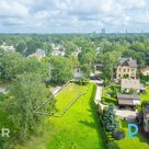 Pārdošanā līdzens 683 m² zemes gabals privātai apbūvei Bieriņos.Zeme atrodas sav