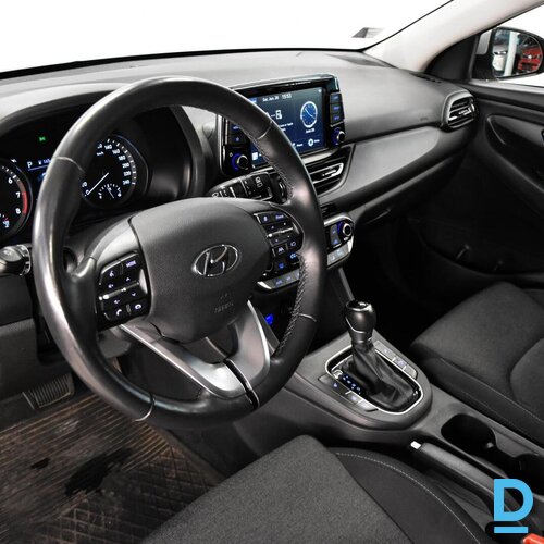 Pārdod Hyundai i30, 2022