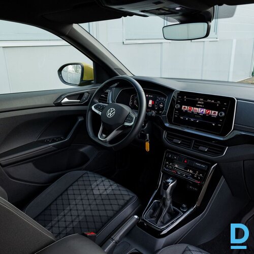 Pārdod Volkswagen T-Cross 1.0i, 2024