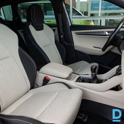 Pārdod Skoda Karoq 1.5i, 2018