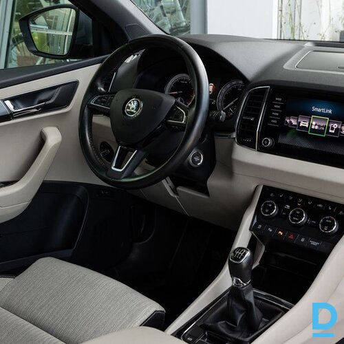 Pārdod Skoda Karoq 1.5i, 2018