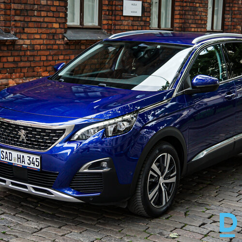 Pārdod Peugeot 3008 1.2i, 2020