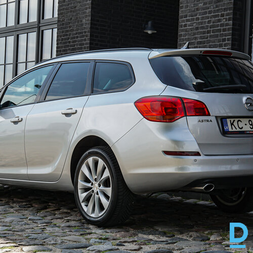 Pārdod Opel Astra 2.0d, 2012 Pārdod Opel Astra 2.0d, 2012