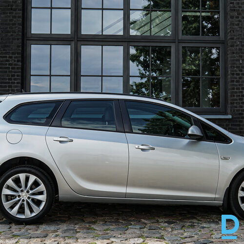 Pārdod Opel Astra 2.0d, 2012 Pārdod Opel Astra 2.0d, 2012