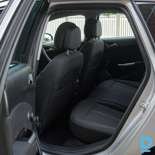 Pārdod Opel Astra 2.0d, 2012 Pārdod Opel Astra 2.0d, 2012