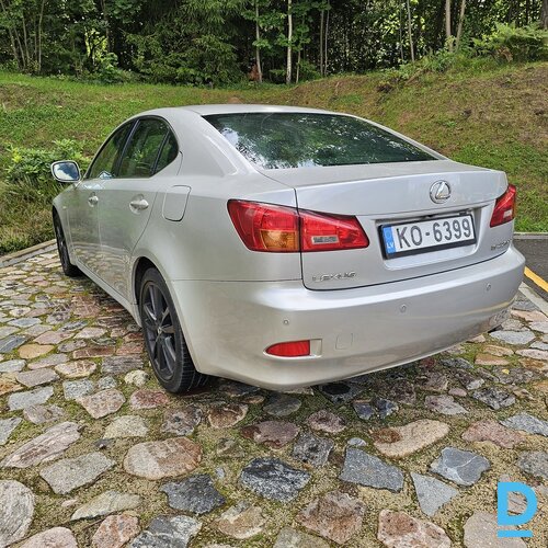 Pārdod Lexus IS 220, 2007