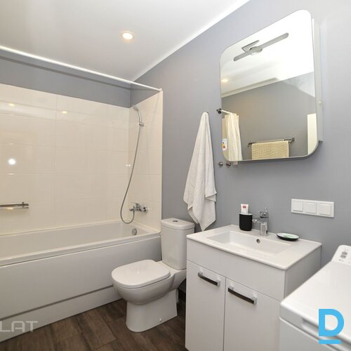 Izīrē dzīvokli Pulkveža Brieža iela 35