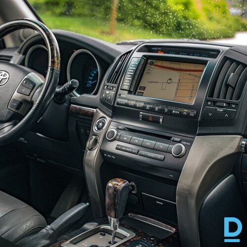 Pārdod Toyota Land Cruiser 200 4.5d, 2008 Pārdod Toyota Land Cruiser 200 4.5d, 2008