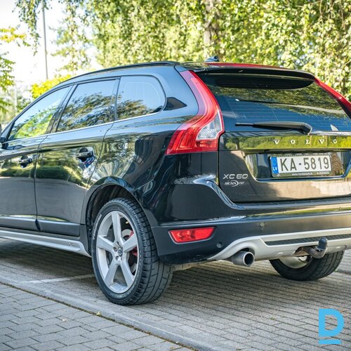 Pārdod Volvo XC60 2.4d, R-Design, 2010 Pārdod Volvo XC60 2.4d, R-Design, 2010