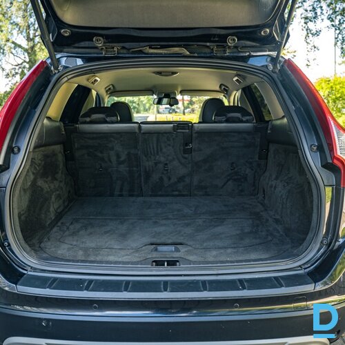 Pārdod Volvo XC60 2.4d, R-Design, 2010 Pārdod Volvo XC60 2.4d, R-Design, 2010