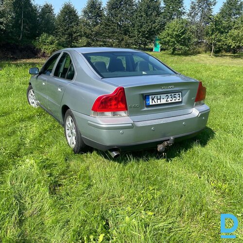 Pārdod Volvo S60, 2006