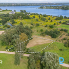 Pārdošanā 1770 m² zemes gabals privātai apbūvei mierpilnajā Katlakalnā.Zeme atro