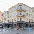 Stūra restorāna telpas Tērbatas/Stabu ielu krustojumā