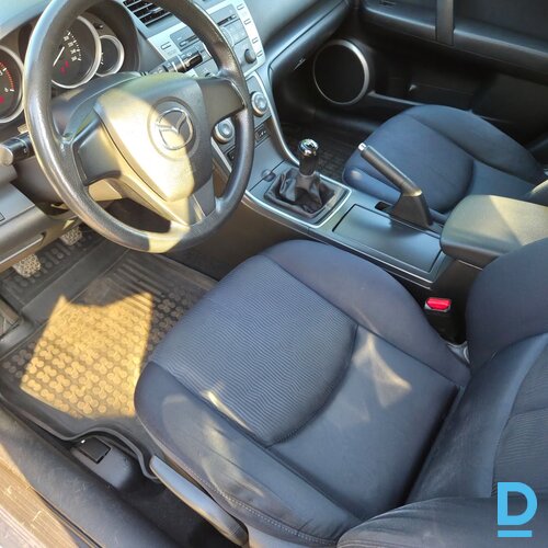 Pārdod Mazda 6, 2010