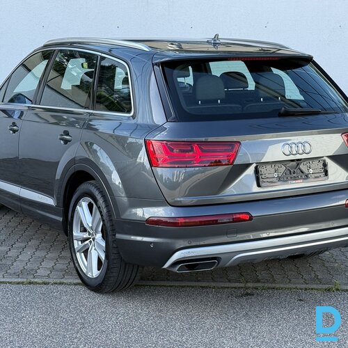 Pārdod Audi Q7 3.0d, 2017