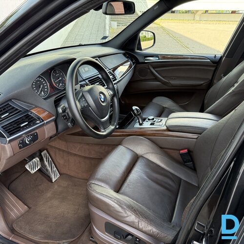 Pārdod BMW X5 3.0d, 2008