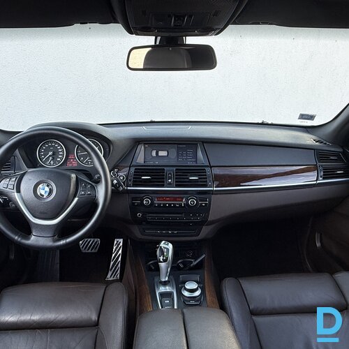 Pārdod BMW X5 3.0d, 2008
