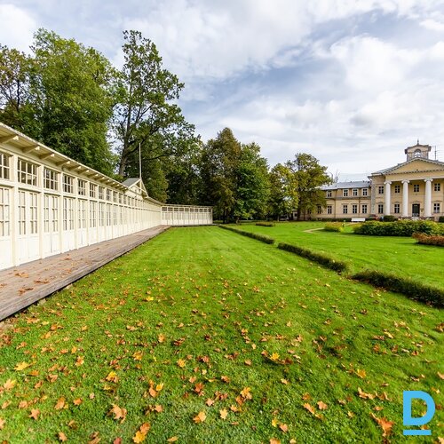 Pārdod Krimuldas muižu,  Mednieku 3, Sigulda, m²