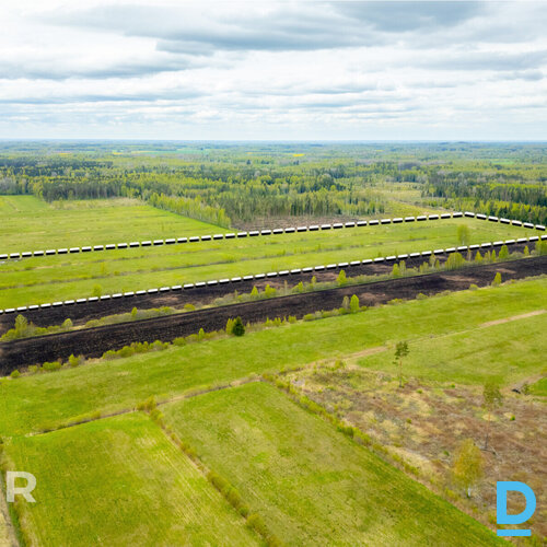 Pārdošanā 13 ha zemes gabals lauksaimniecībai vai privātai apbūvei.Īpašums atrod