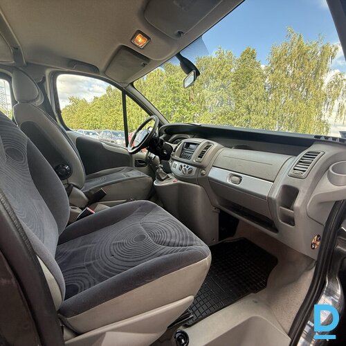Pārdod Renault Trafic 2.0d, 2007 Pārdod Renault Trafic 2.0d, 2007